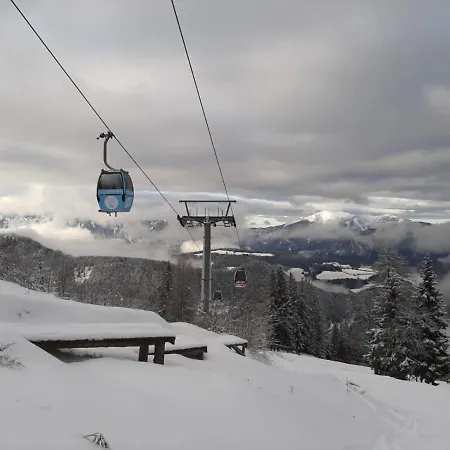 Agnes Holiday home Semmering